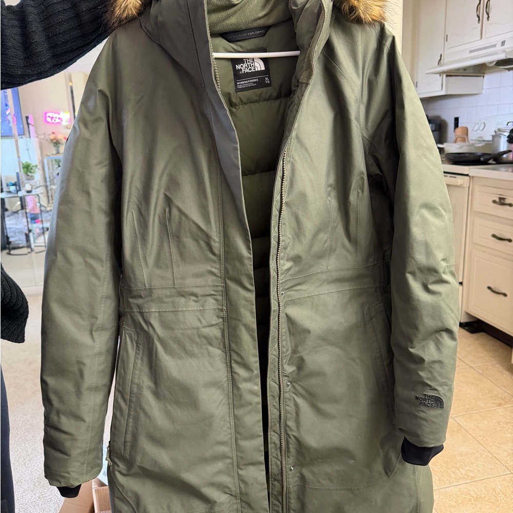 The North Face Olive Green Hooded Puffer Coat with Faux-Fur Trim